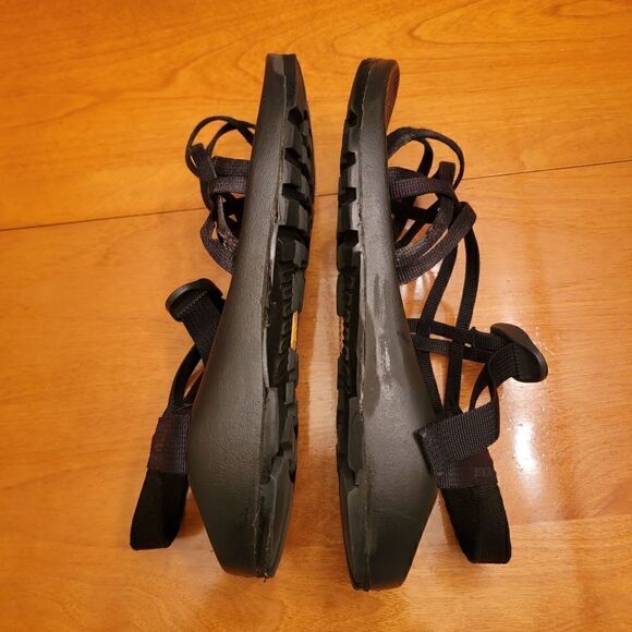 CHACO Sz 10 Black Women’s Sandals - Picture 6 of 11